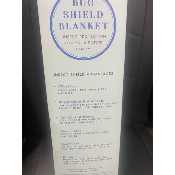 New - Bernini Bug Shield Blanket - 56x68 inches - Picture 3 of 4